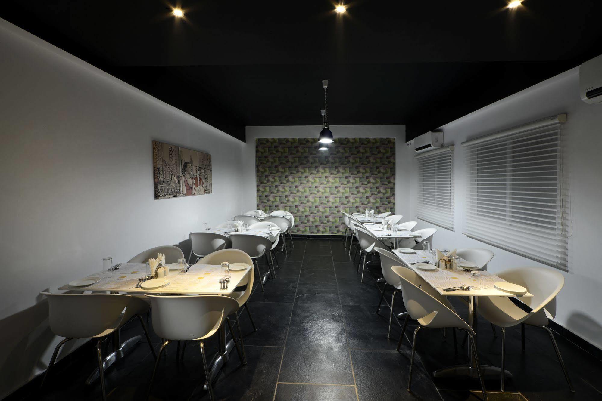 Hotel Serenity La Vista Hyderabad Luaran gambar